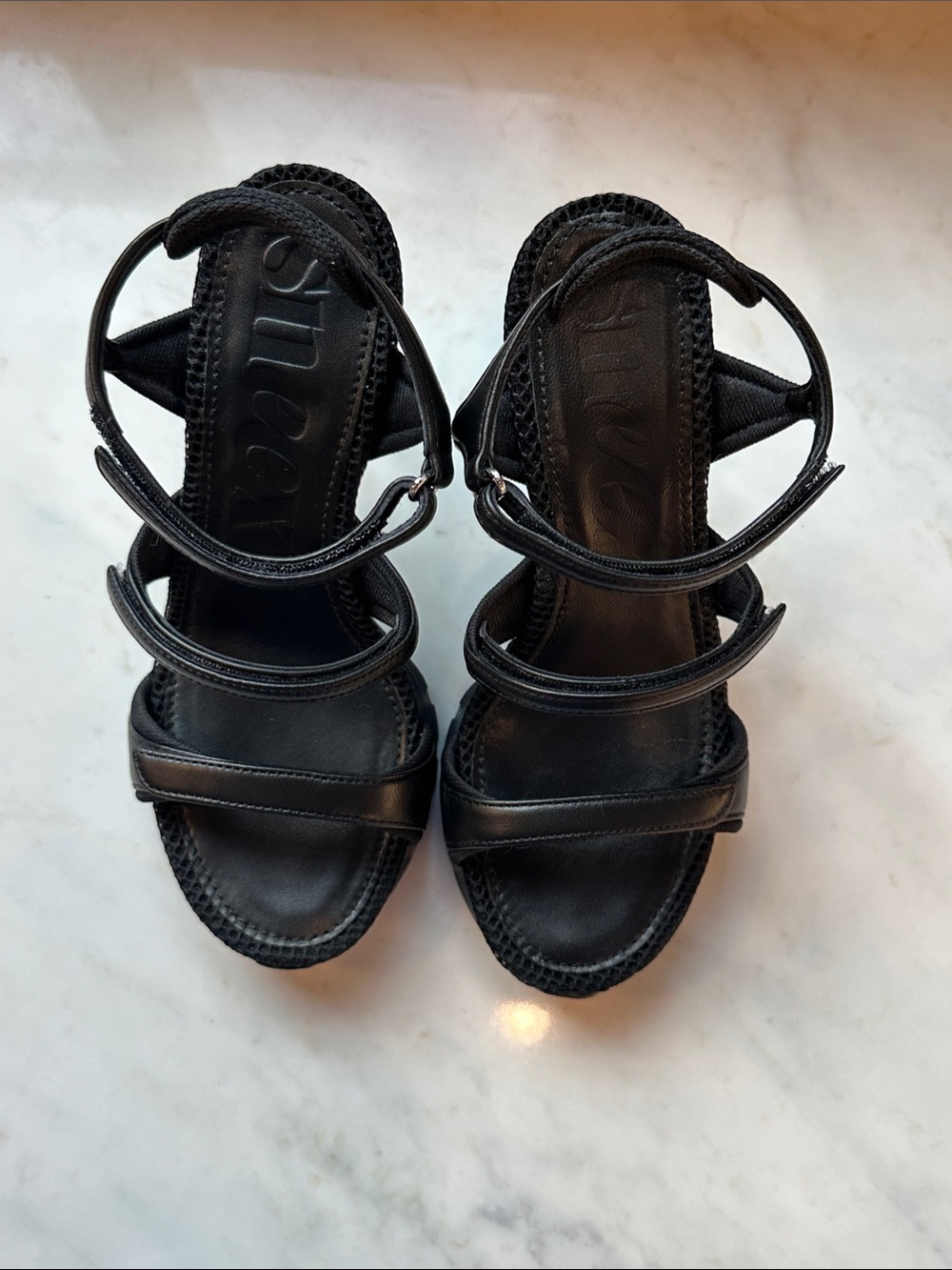 Women's Black Sneex "Charlie" sandals, Size 6! - Picture 9 of 15